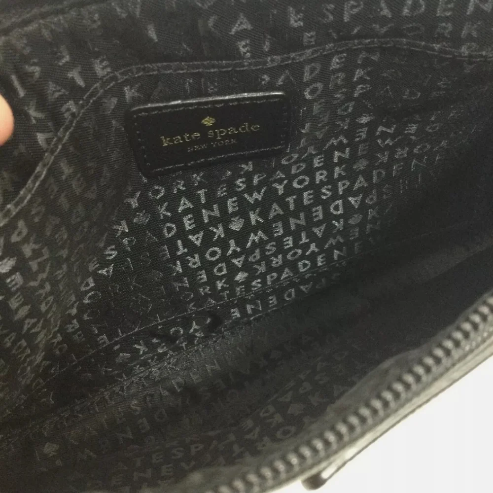 Kate Spade Black and Silver Shoulder Bag with Striped Design - Picture 3 of 7